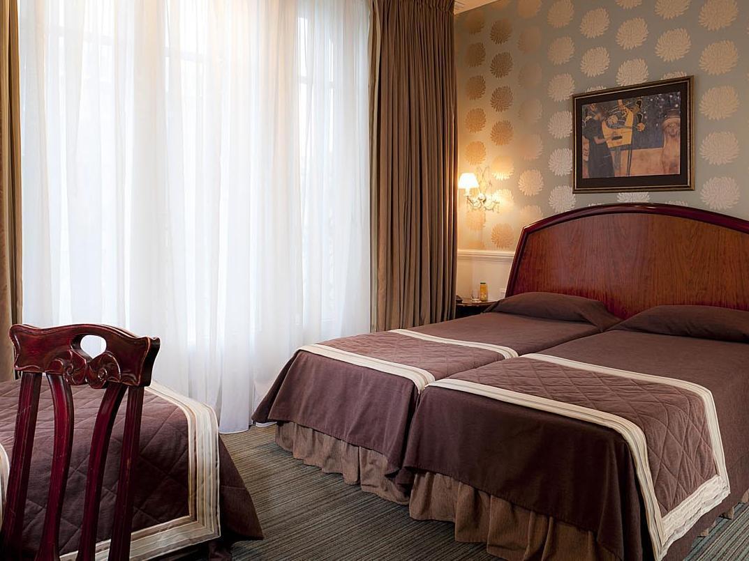 Elysees Ceramic 3* Paris